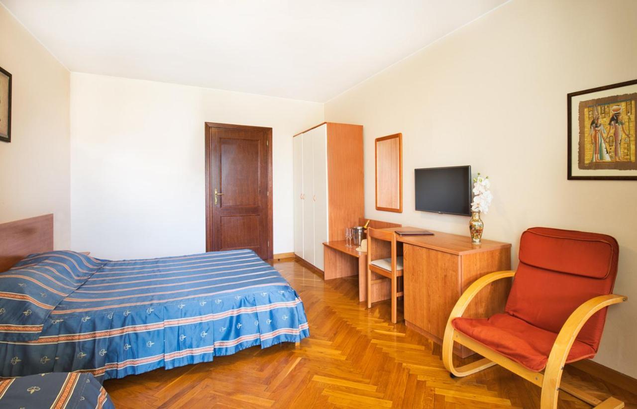 Villa Sveta Eufemija Bed End Breakfast II Rovinj Buitenkant foto